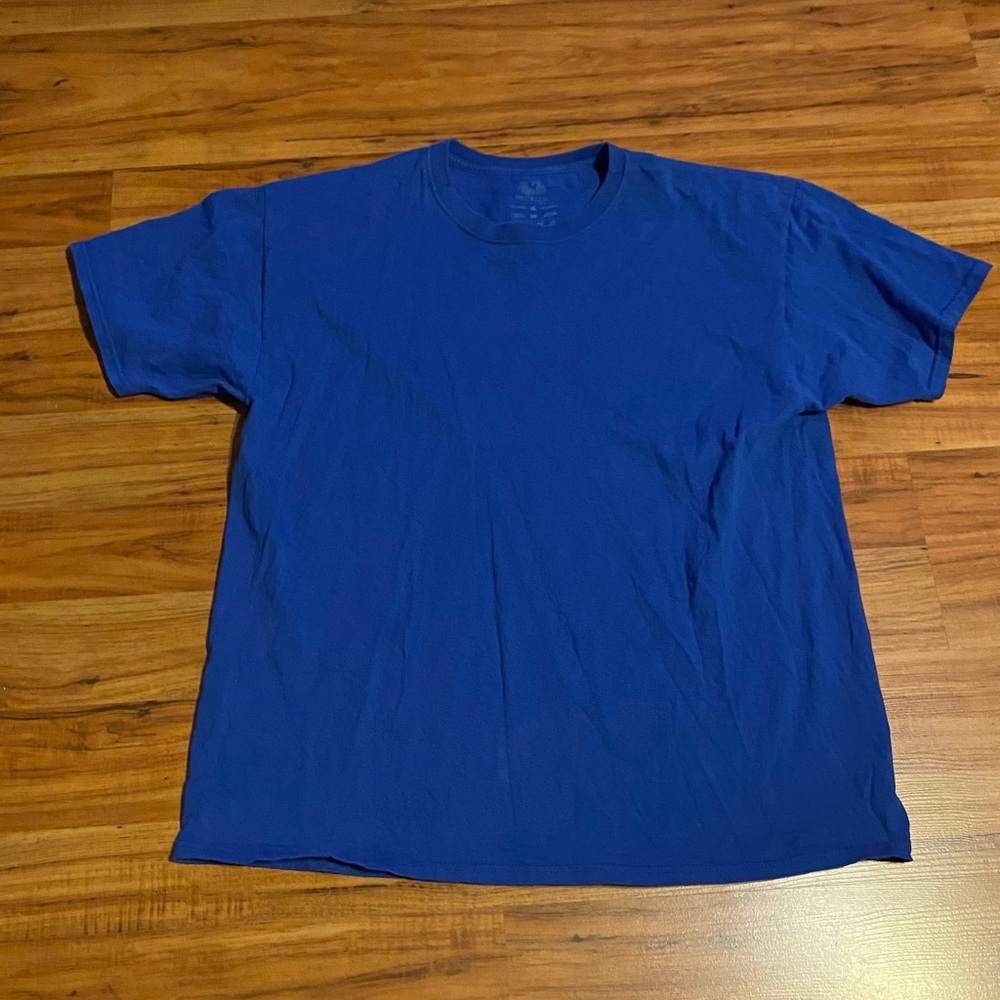 Fruit of the Loom Men’s T-shirt Size XL